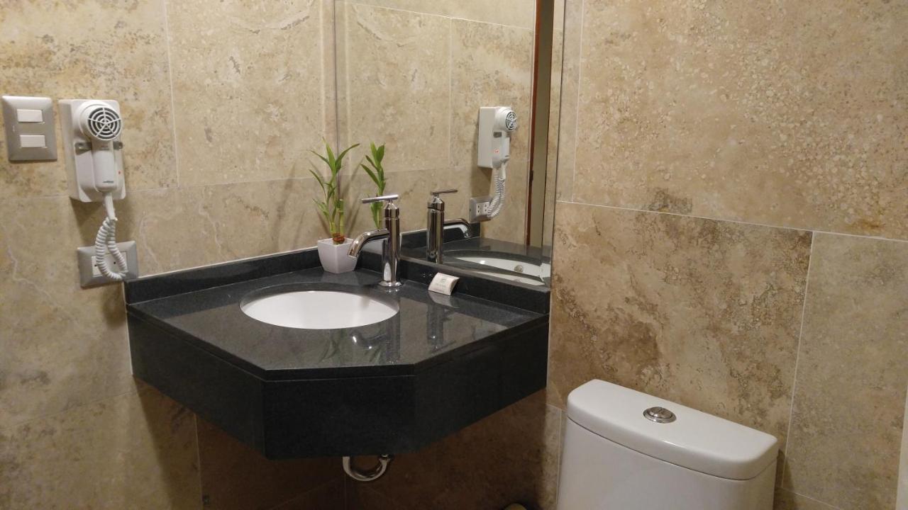 Hotel Las Lomas リマ エクステリア 写真