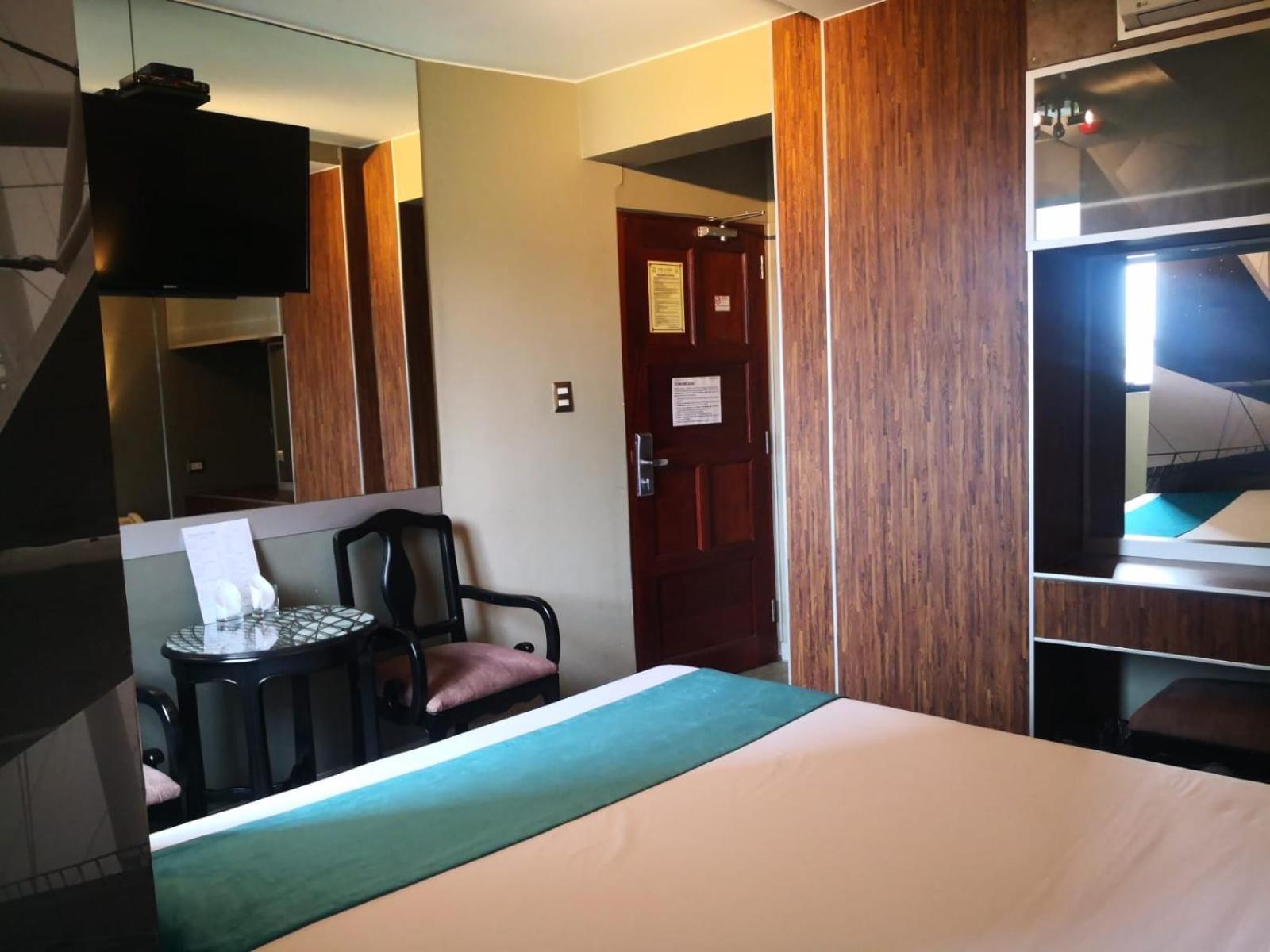 Hotel Las Lomas リマ エクステリア 写真
